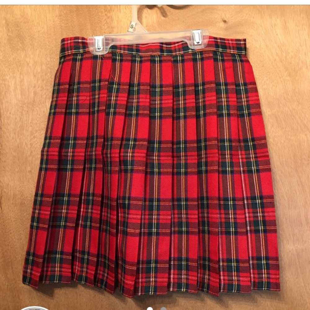 🌟red plaid pleated skirt🌟